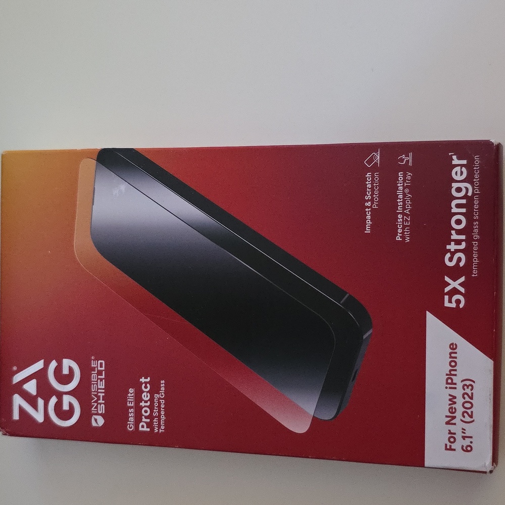 ZAGG Invisible Shield Screen Protector Iphone 6.1 2023 Tempered Glass
